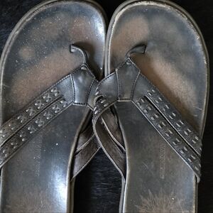 John Varvatos Men's Dark Brown Flip-Flops